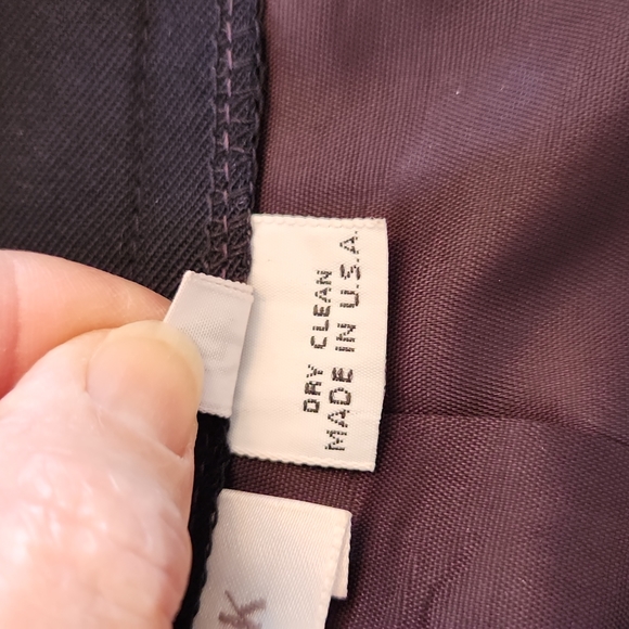 Jones New York, dark navy , A-line  100% wool  skirt, size 10 - Picture 11 of 11